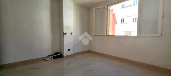 3 rooms Apartment in Naples, Italy No. 31595 14