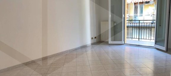 4 rooms Apartment in Bologna, Italy No. 21065 2