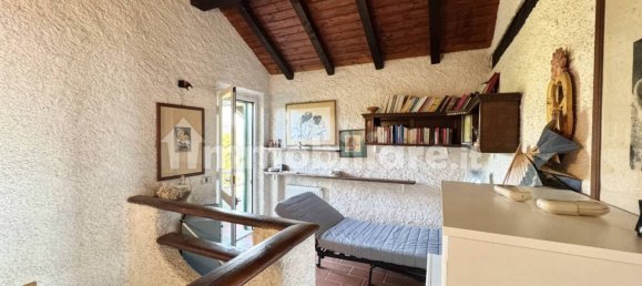 Вилла с 3 спальнями в Массароза, Италия № 302559 18