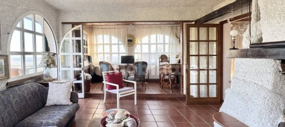 Вилла с 3 спальнями в Массароза, Италия № 302559 16