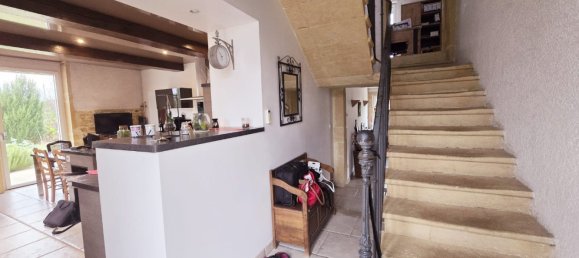 3 bedrooms House in Pouilly-sous-Charlieu, France No. 195785 2