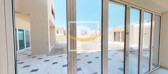 4 Schlafzimmer Villa in Palm Jebel Ali, UAE, Nr. 6401 18