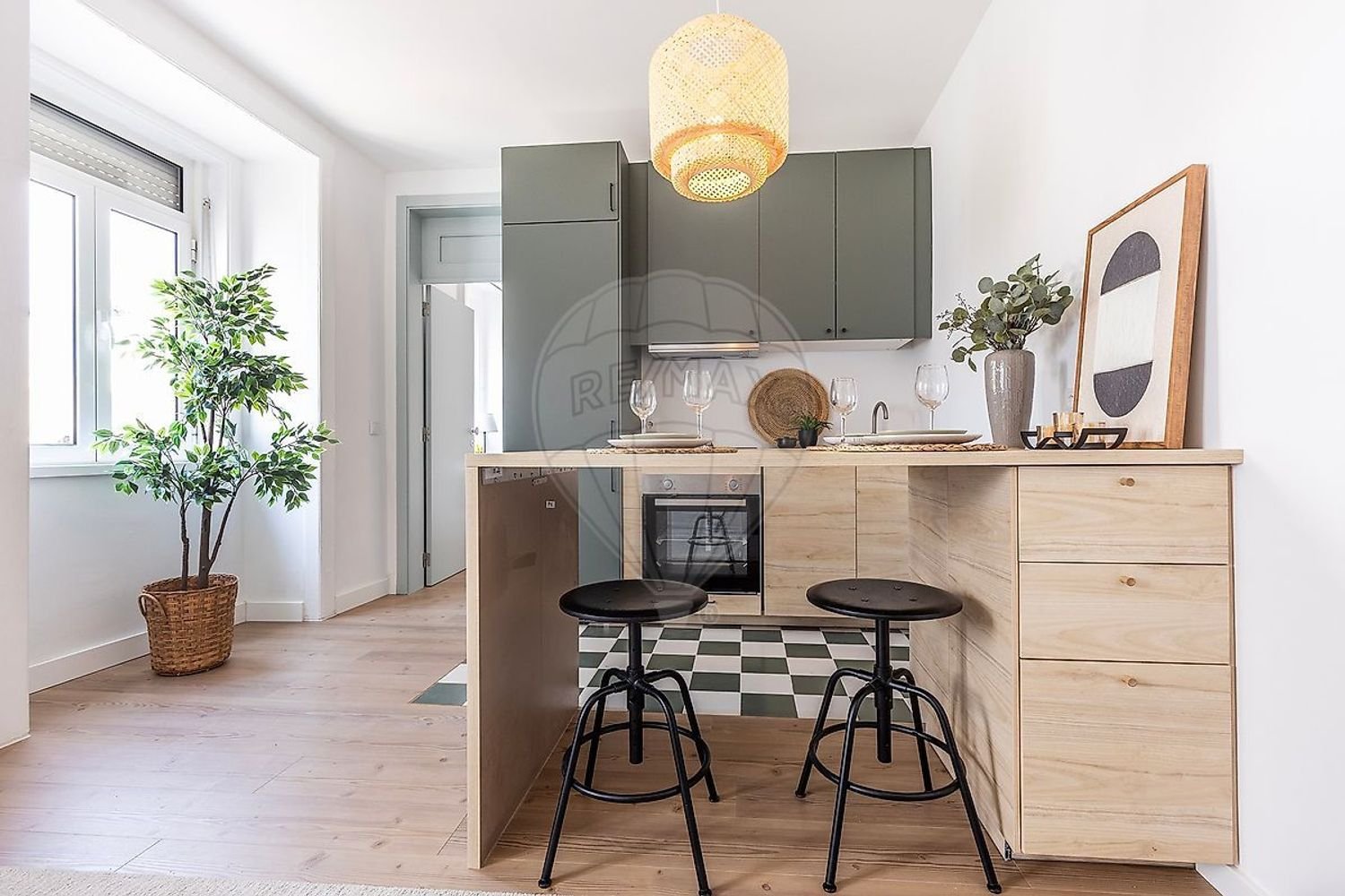 2 bedrooms Apartment in Lisbon, Portugal No. 221145