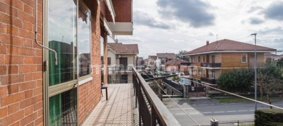 3 bedrooms Apartment in Nichelino, Italy No. 219216 3