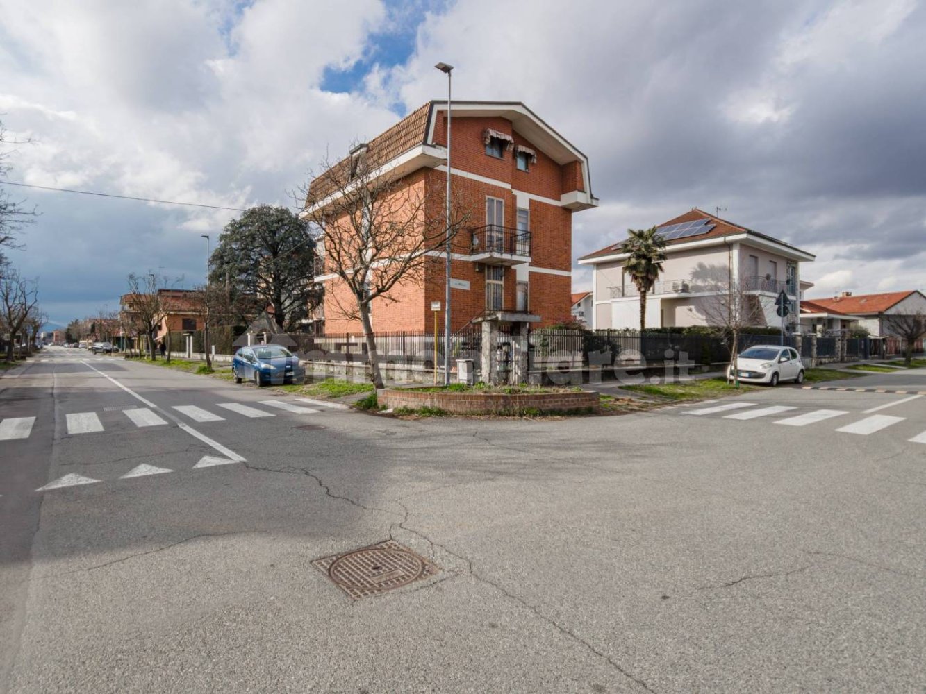 3 bedrooms Apartment in Nichelino, Italy No. 219216