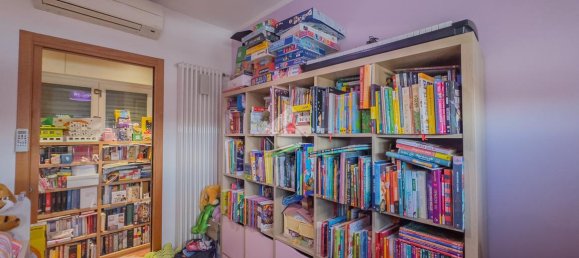 3-salle Appartement à Lissone, Italy No. 2307 32