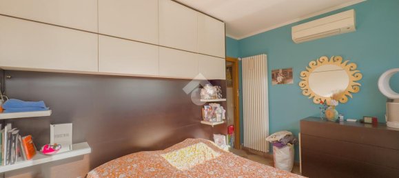 3-salle Appartement à Lissone, Italy No. 2307 41