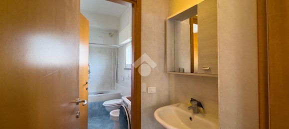 3-salle Appartement à Lissone, Italy No. 2307 27