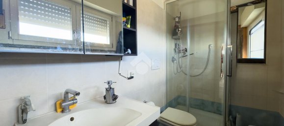 3-salle Appartement à Lissone, Italy No. 2307 46