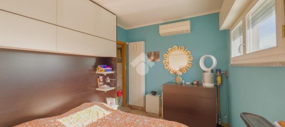 3-salle Appartement à Lissone, Italy No. 2307 42