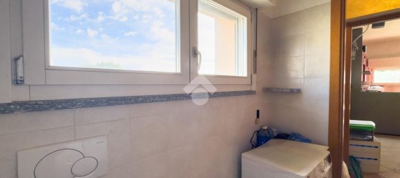 3-salle Appartement à Lissone, Italy No. 2307 29