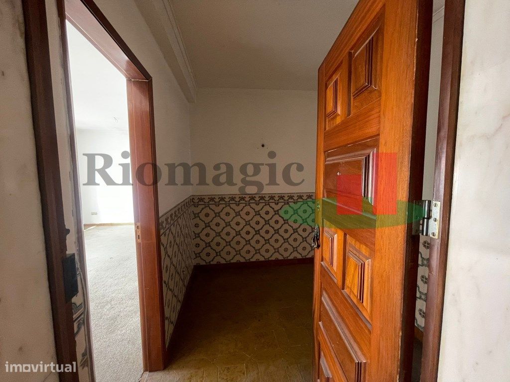 Квартира с 3 спальнями в Карташу, Португалия № 207695