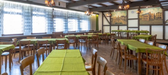 Дом с 12 комнатами в Дюрен, Германия № 43966 9