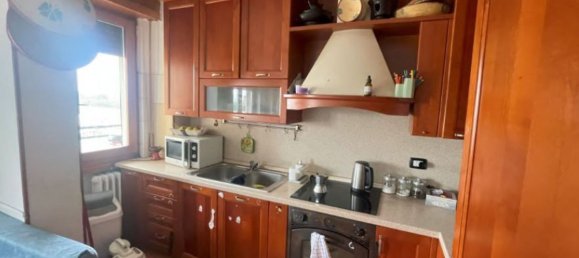 2 bedrooms Apartment in Baranzate, Italy No. 360469 6