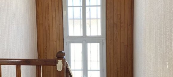 3 bedrooms House in Reze, France No. 95605 7