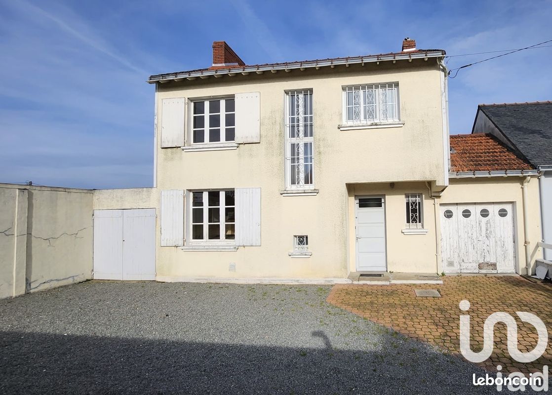 3 bedrooms House in Reze, France No. 95605