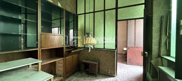 8-salle Villa à Seregno, Italy No. 112018 19