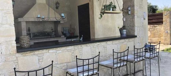 Дом с 4 спальнями в Дорос, Кипр № 10888 4