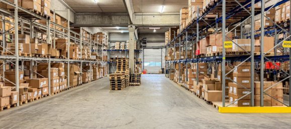 Bureau à Wels, Austria 699m² No. 204548 2