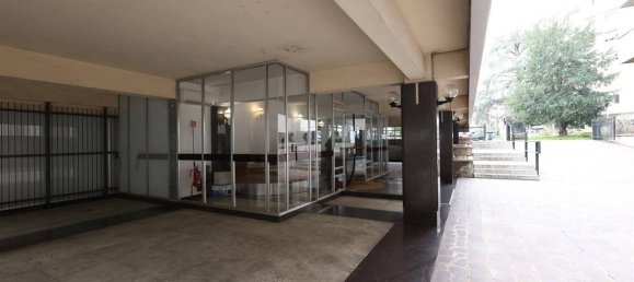 Apartamento de 3 dormitorios en Monza, Italy No. 237950 89