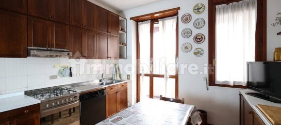Apartamento de 3 dormitorios en Monza, Italy No. 237950 66