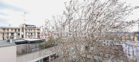 Apartamento de 3 dormitorios en Monza, Italy No. 237950 106