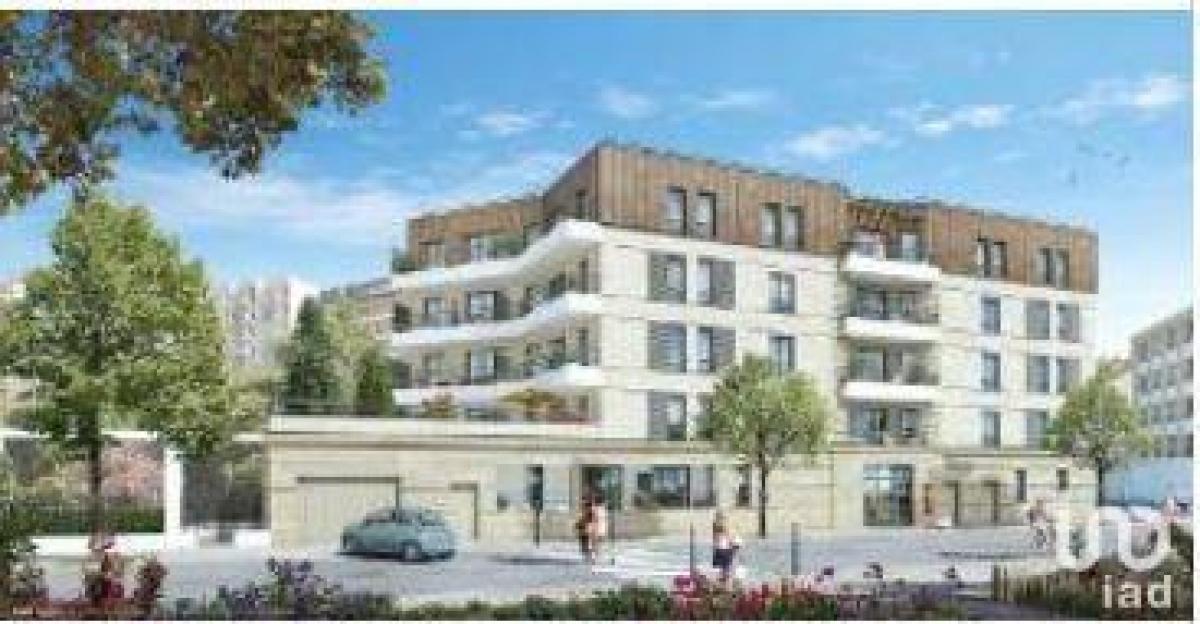 Studio in the Condo in Les Lilas, France No. 37260