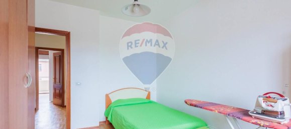 4 rooms House in Parma, Italy No. 171498 7