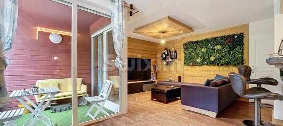 2-salle Appartement à Magland, France No. 341244 4