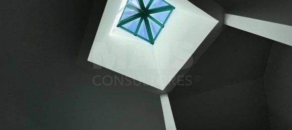 Bâtiment à Peniche, Portugal No. 145204 27