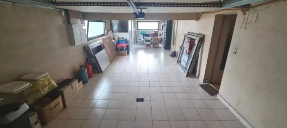 5 bedrooms House in Terville, France No. 90587 19