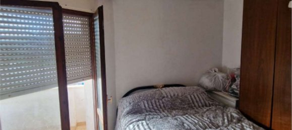 4 Schlafzimmer Wohnung in Anzio, Italy, Nr. 359144 8