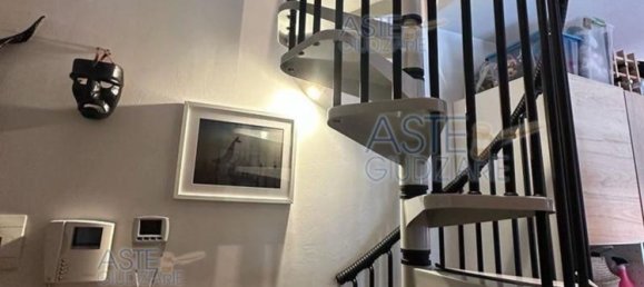 11 rooms House in Rome, Italy No. 31349 5