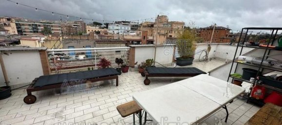 11 rooms House in Rome, Italy No. 31349 8