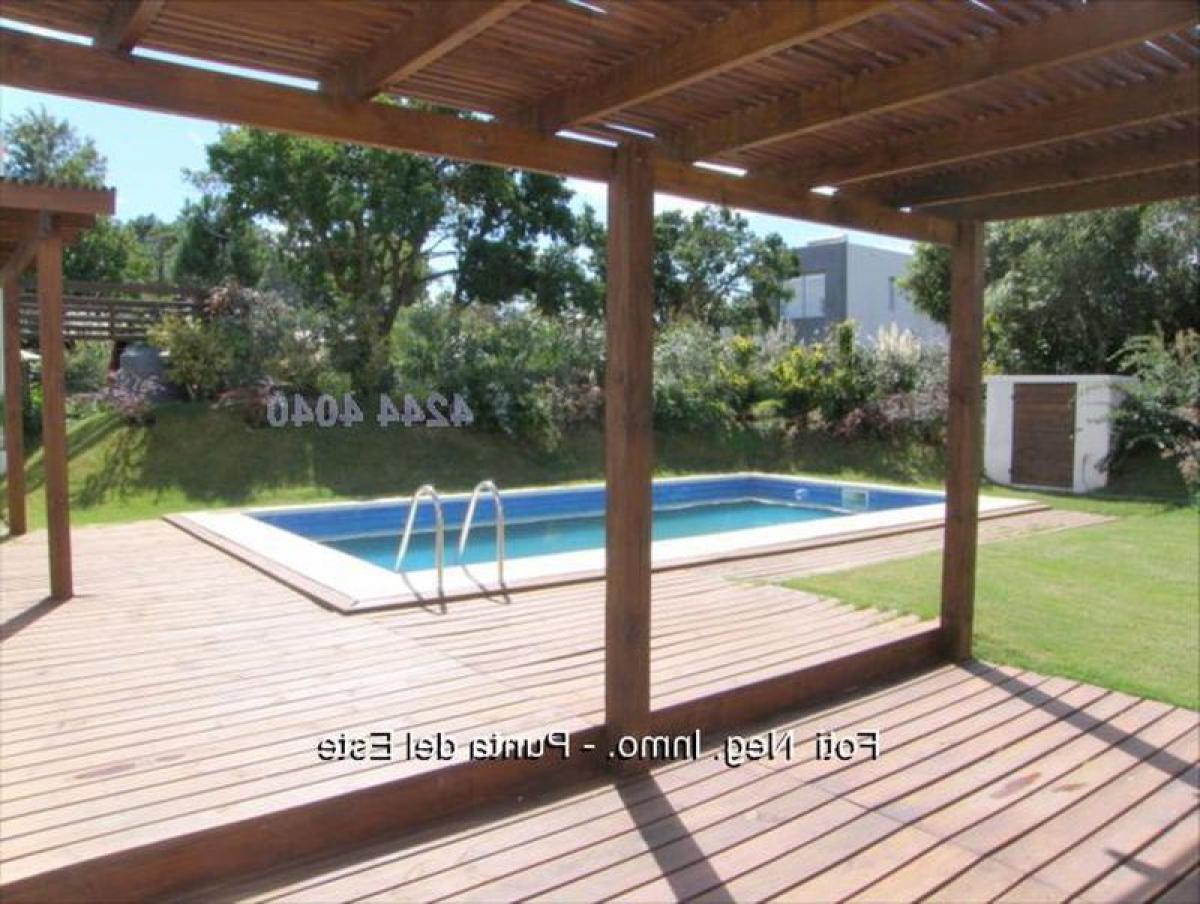 Casa T3 em Punta del Este, Uruguay N.º 10212