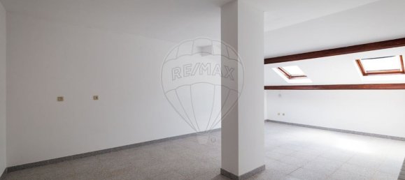 Gebäude in Ourem, Portugal 478m², Nr. 62240 45