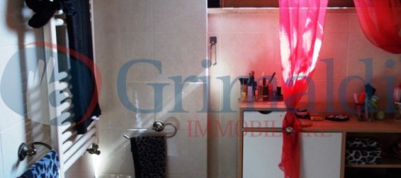 Квартира с 2 комнатами в Веллетри, Италия № 74033 11