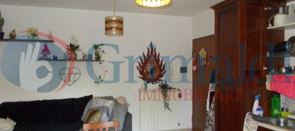 Квартира с 2 комнатами в Веллетри, Италия № 74033 9