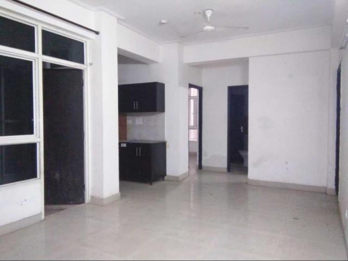 3 bedrooms House in Ghaziabad, India No. 7308