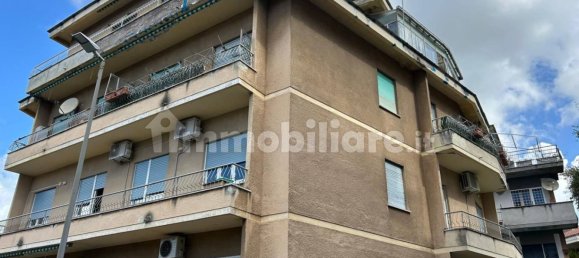 2 bedrooms Penthouse in Rome, Italy No. 173656 4