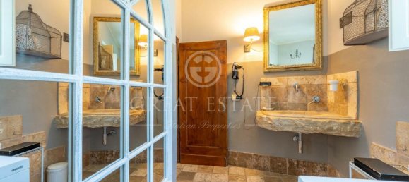 12 bedrooms Villa in Tuoro sul Trasimeno, Italy No. 79794 3