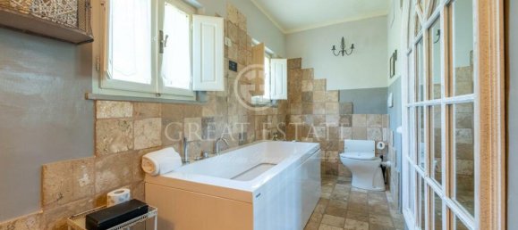 12 bedrooms Villa in Tuoro sul Trasimeno, Italy No. 79794 2