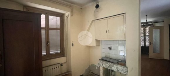 4 bedrooms House in San Mauro Torinese, Italy No. 333118 6