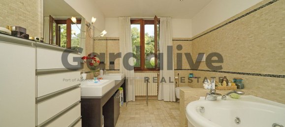 6 rooms Apartment in Padenghe sul Garda, Italy No. 153582 27