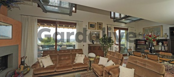 6 rooms Apartment in Padenghe sul Garda, Italy No. 153582 18
