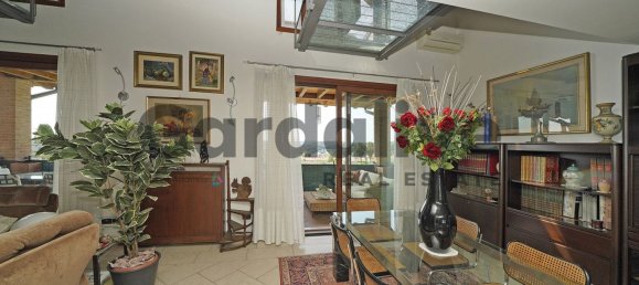 6 rooms Apartment in Padenghe sul Garda, Italy No. 153582 13