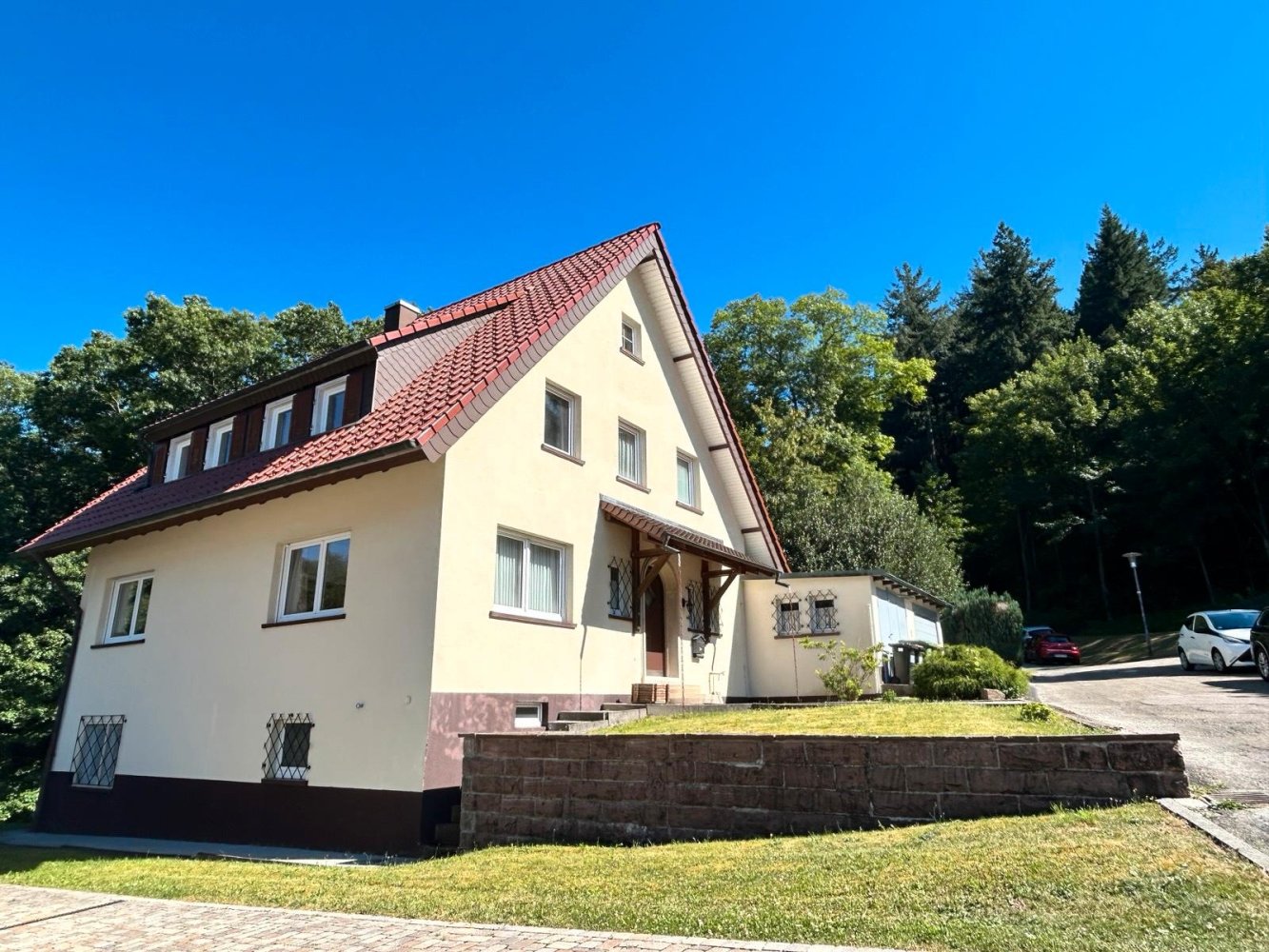 Таунхаус с 6 комнатами в Кальв, Германия № 371764