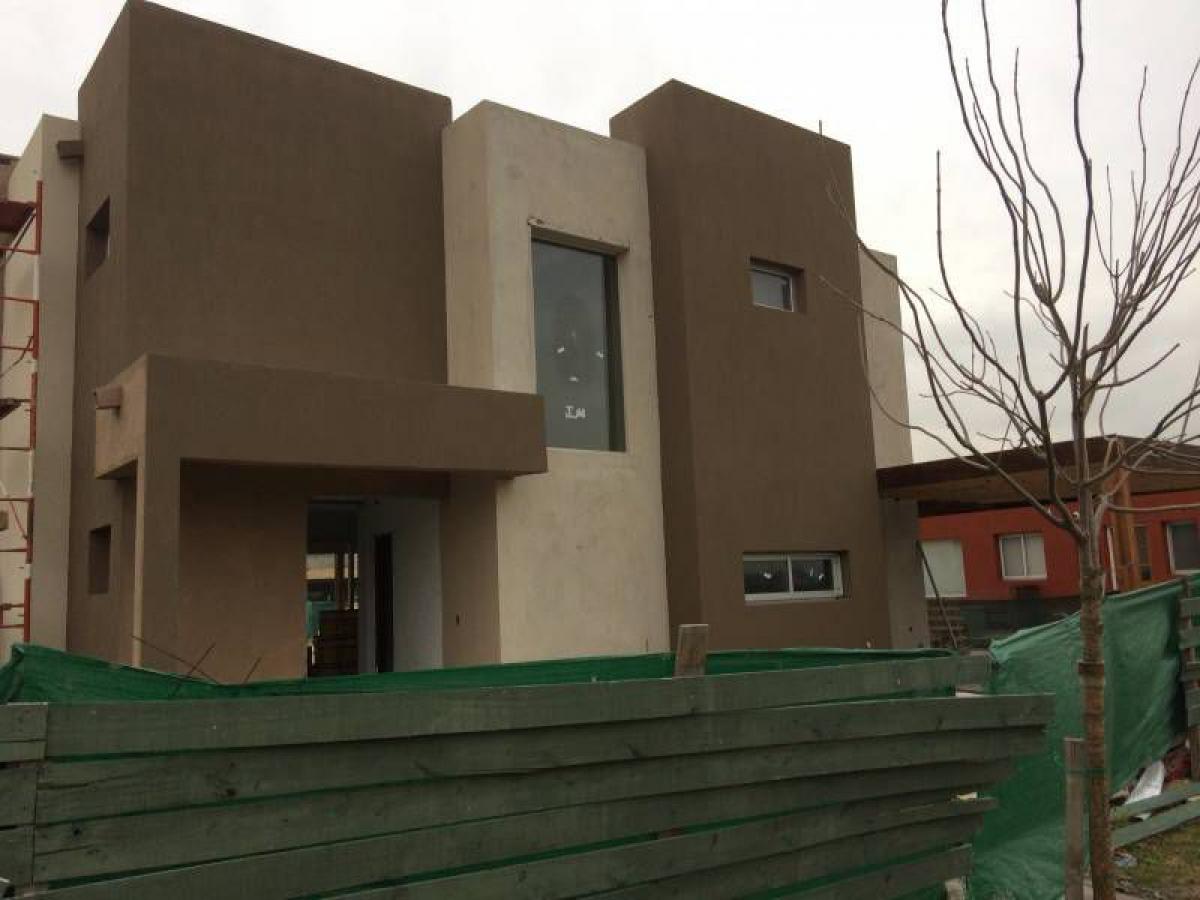 3 bedrooms House in Tigre, Argentina No. 53998