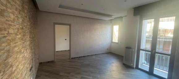 3 rooms Apartment in Voghera, Italy No. 281731 2