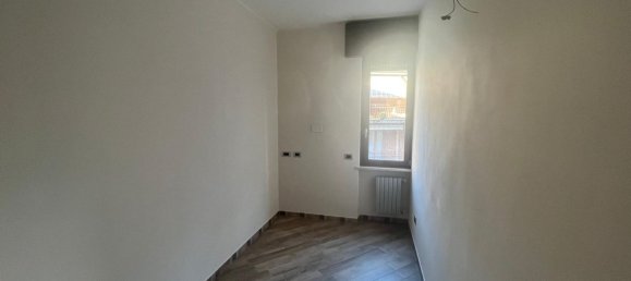 3 rooms Apartment in Voghera, Italy No. 281731 20